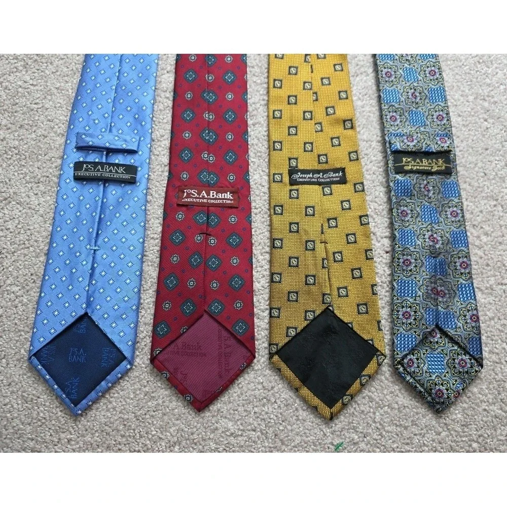 Jos A‎ Bank Tie Lot of 4 Mens 100% Silk Paisley Geometric Multicolor